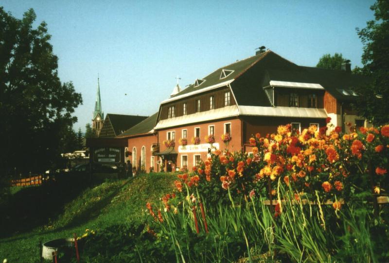 Gasthof-Pension Rotes Haus Oberwiesenthal Extérieur photo